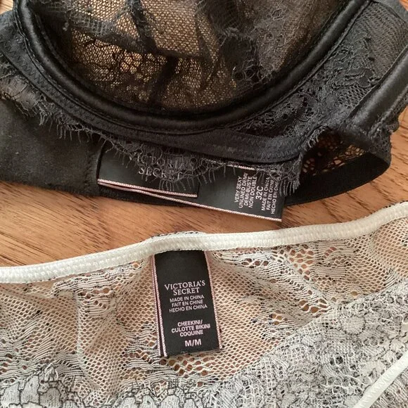 VICTORIA'S SECRET VERY SEXY SET UNLINED DEMI BRA BLACK LACE 32C CHEEKINI PANTY M - Picture 4 of 4